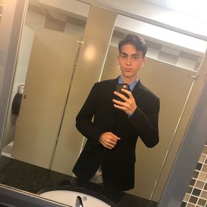 Meet your Posher, Tieler